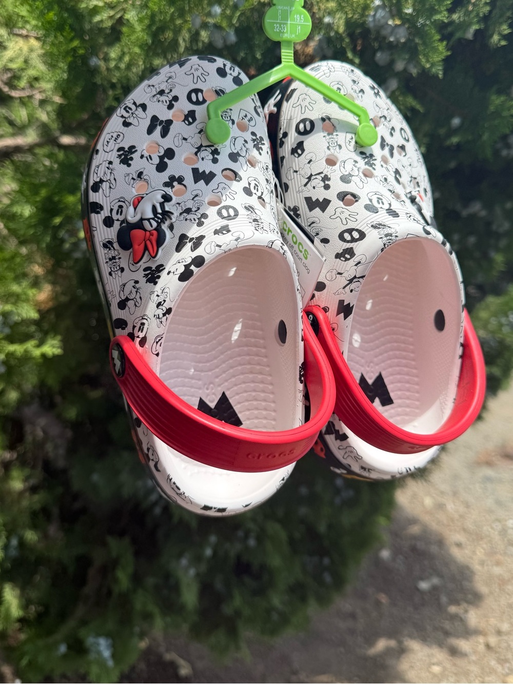 Crocs Kids Disney Mickey Mouse Off Court Clogs Red Black Size J1 New